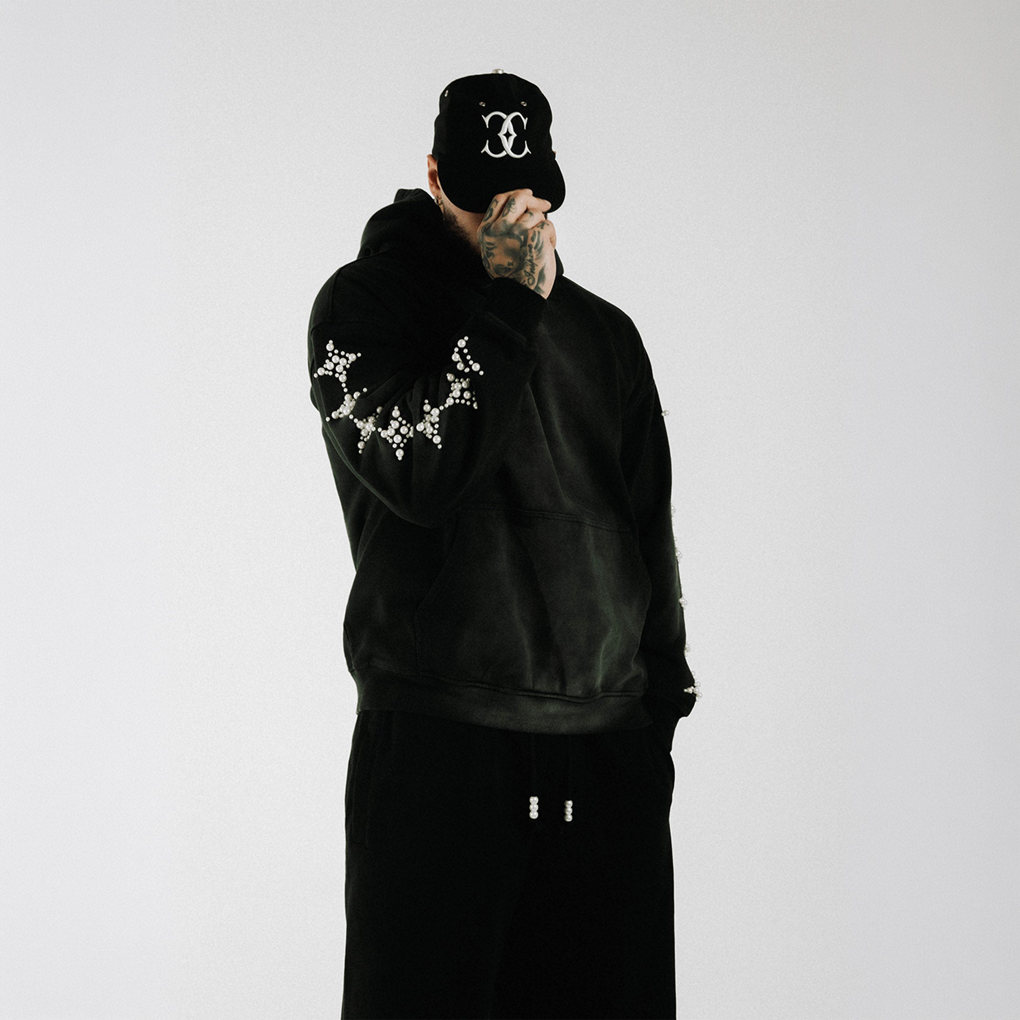 Commons Pearled Sweatshort Vintage Black