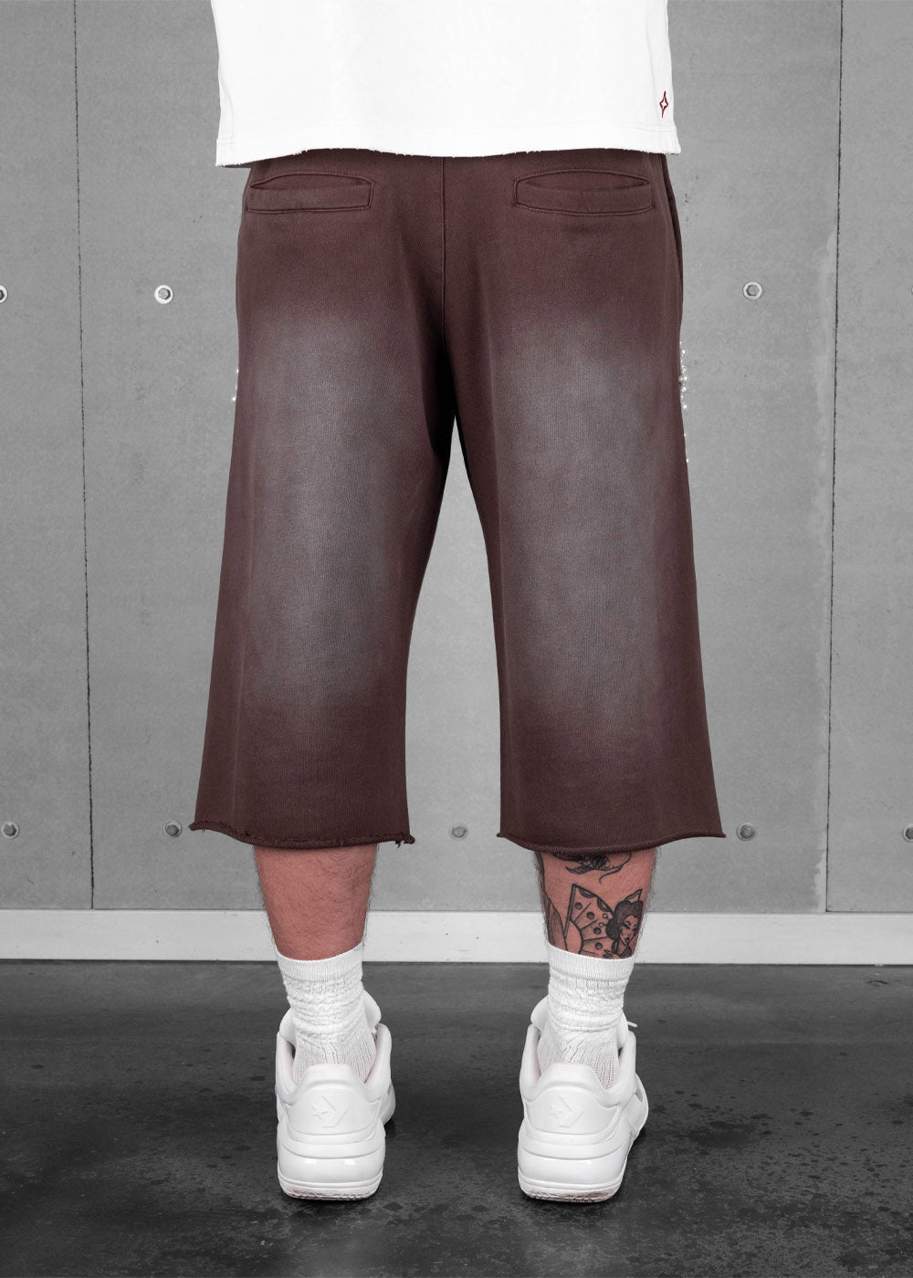 Commons Pearled Star Sweatshort Vintage Brown