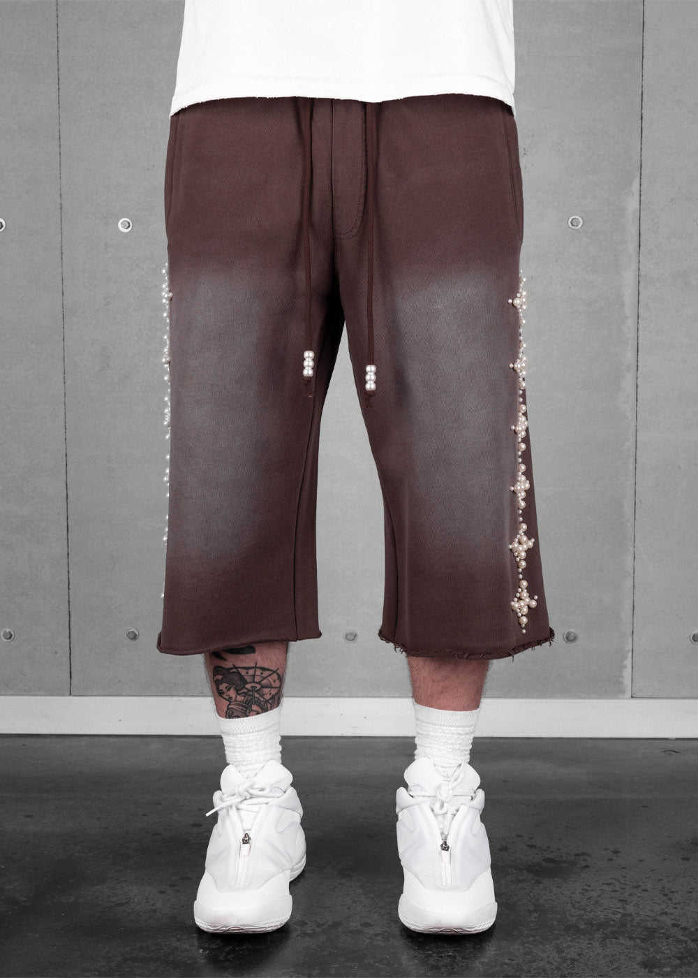 Commons Pearled Star Sweatshort Vintage Brown