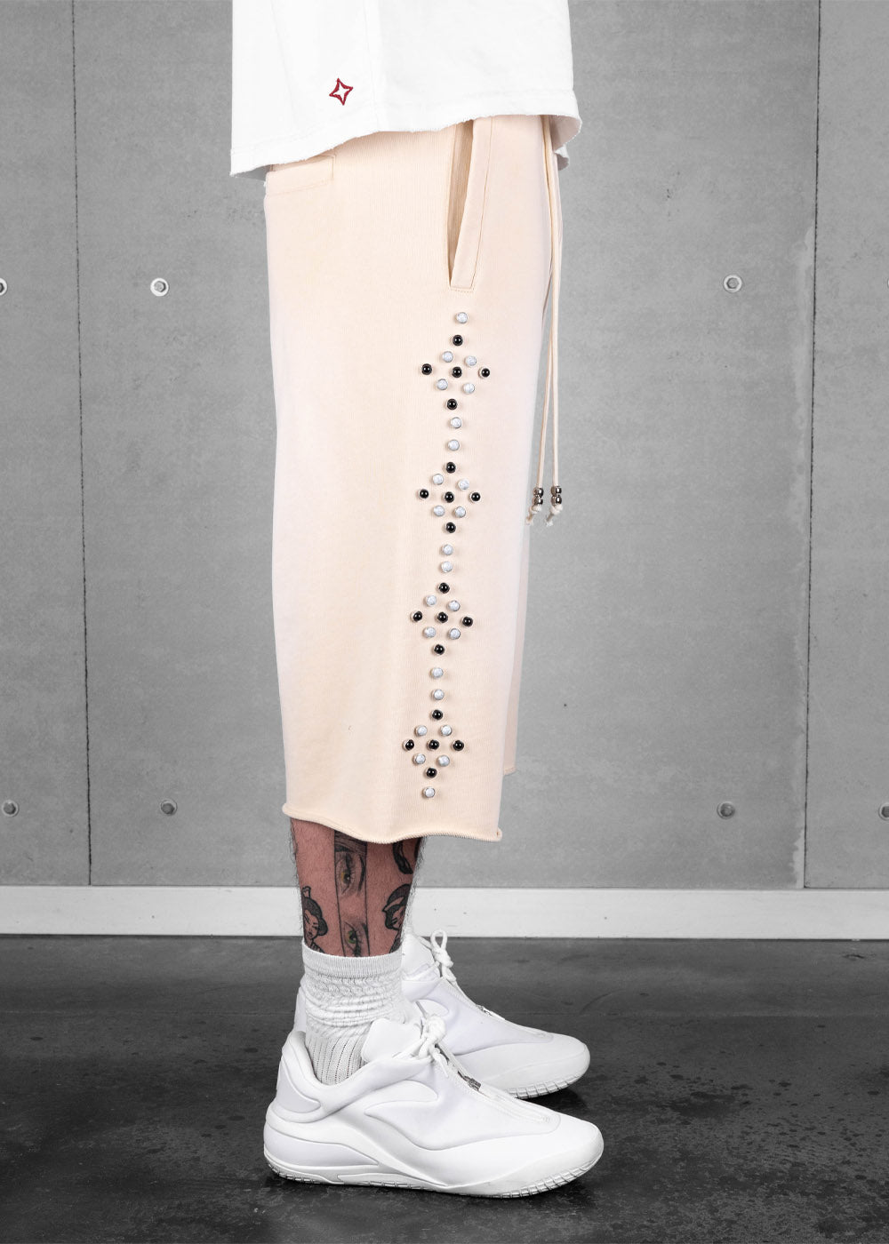 Commons Studios Rivet Sweatshort Cream