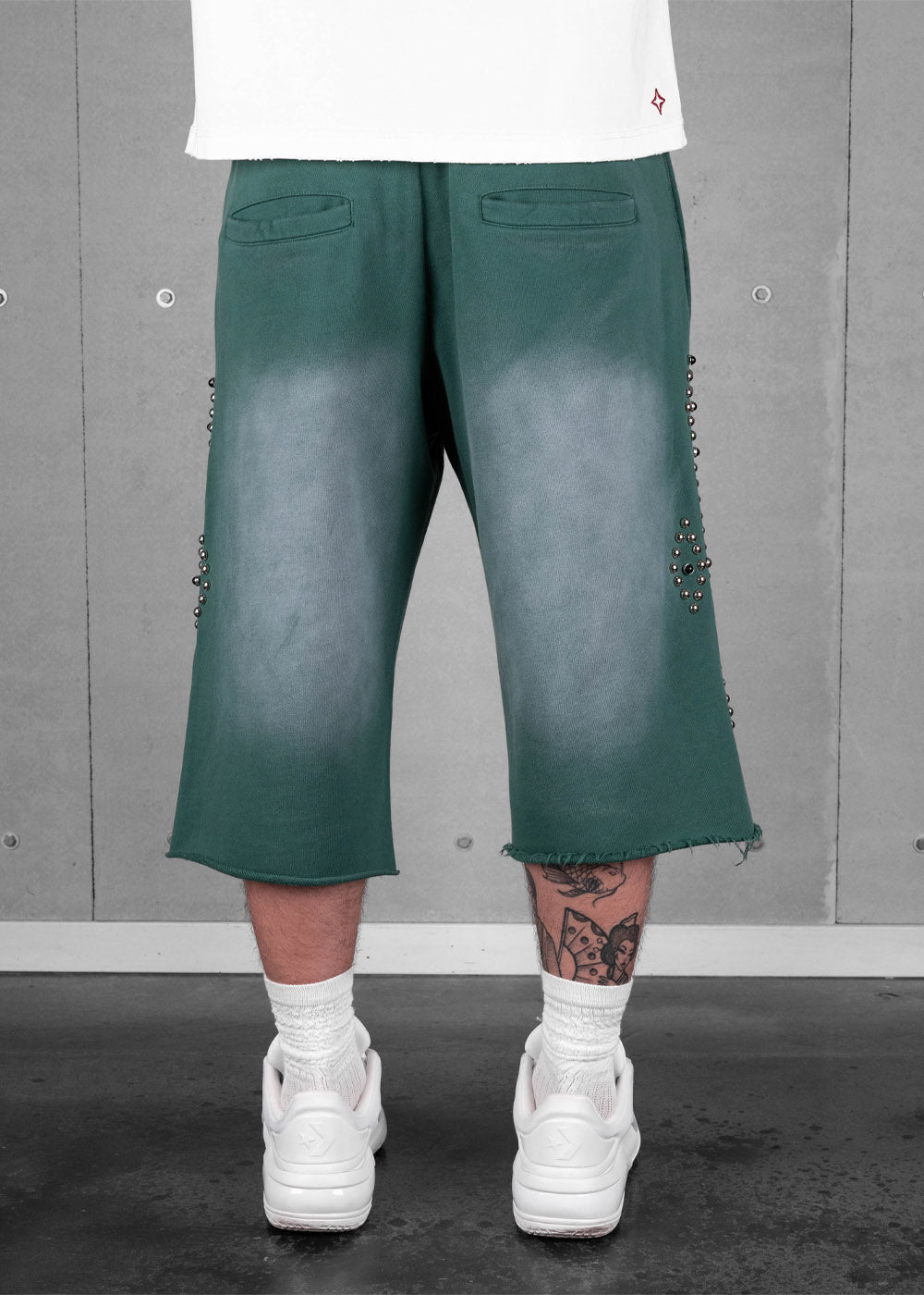 Commons Studios Rivet Sweatshort Faded Green