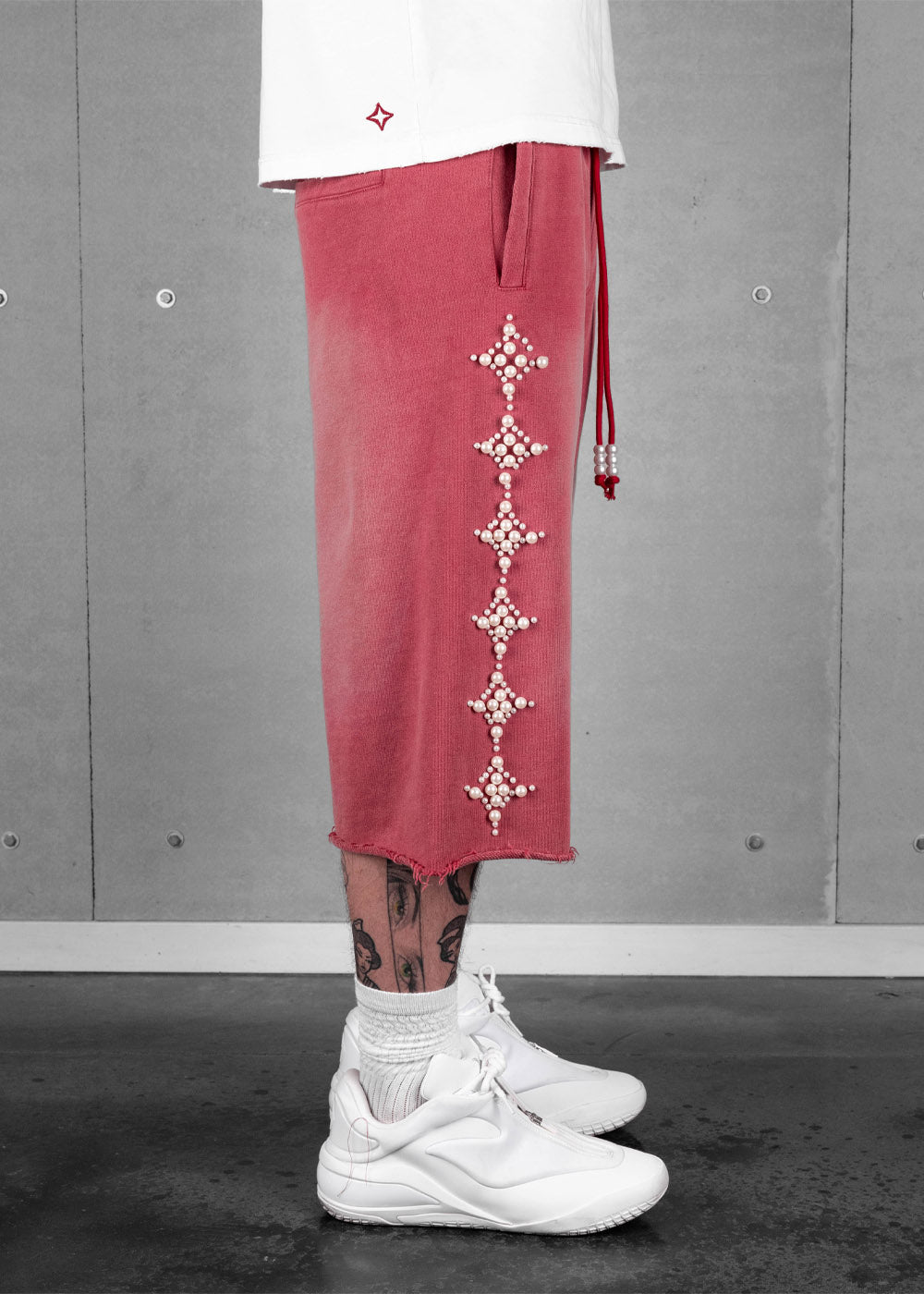 Commons Pearled Star Sweatshort Gym Red