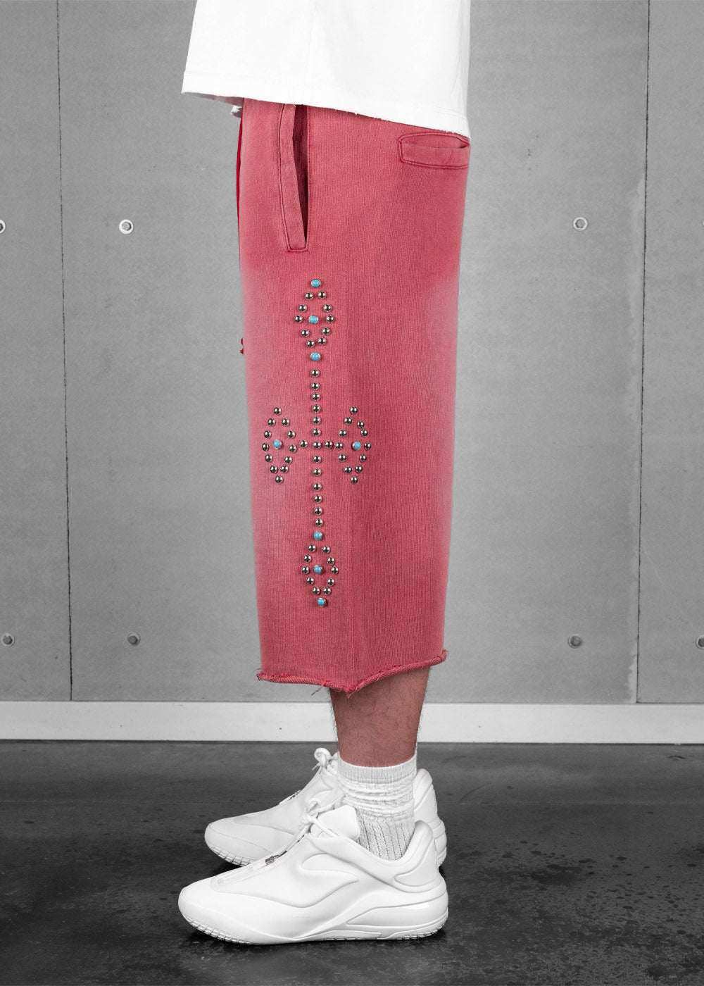 Commons Studios Rivet Sweatshort Gym Red