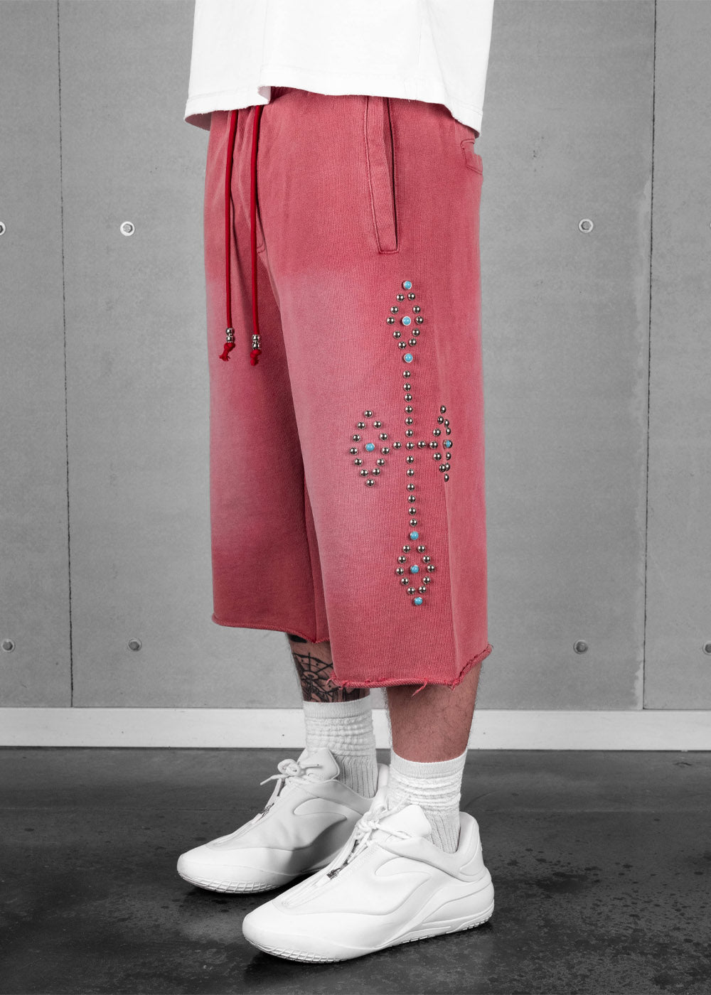 Commons Studios Rivet Sweatshort Gym Red