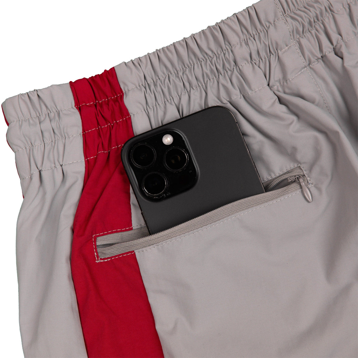 Common Hype 3/4 Nylon Short Grey/Red