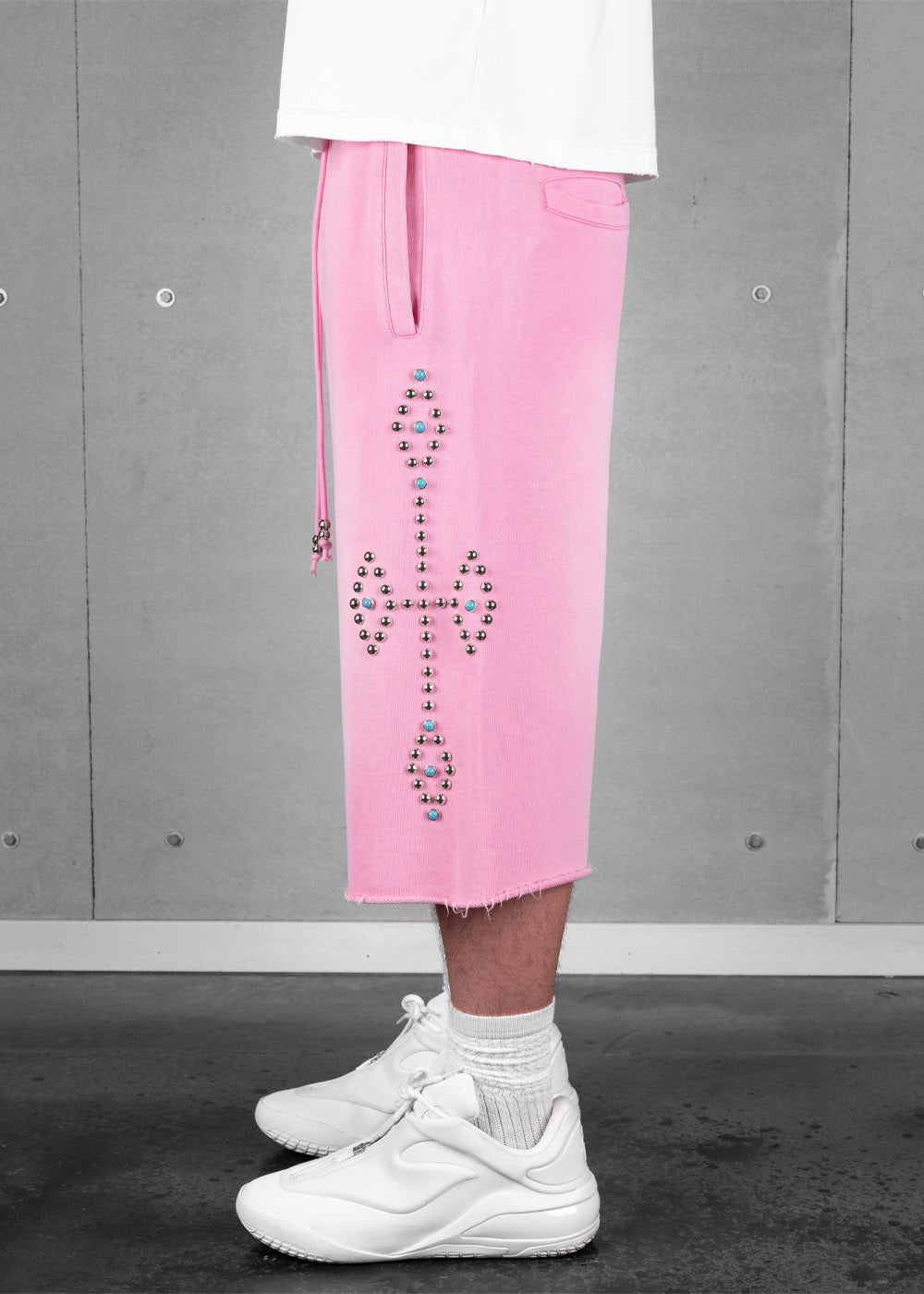 Commons Studios Rivet Sweatshort Pink