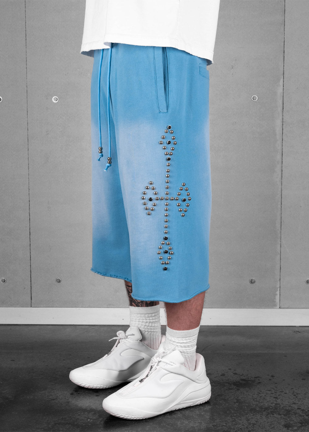 Commons Studios Rivet Sweatshort UNC Blue