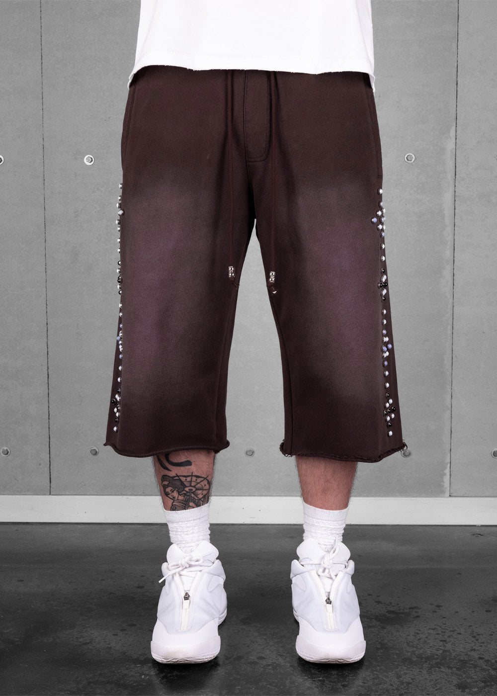 Commons Studios Rivet Sweatshort Dark Mocha